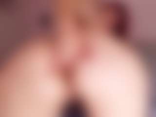 veronica-777's Live Sex Cam Show