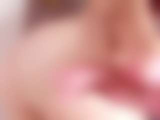 veronica-777's Live Sex Cam Show