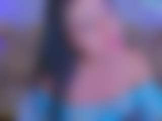 Live cam show with KitnissKiss - Moaning on Latina Girls