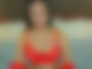 Live cam show with KitnissKiss - Smoke on TottyGirls
