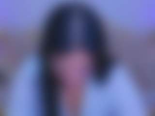 Live cam show with KitnissKiss - Smoke on Milfs Live