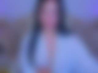 Live cam show with KitnissKiss - Blue Eyes on livesuperchat.net