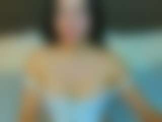 Live cam show with KitnissKiss - Blue Eyes on SpankPalCams