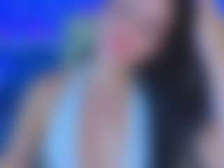 KitnissKiss's Live Sex Cam Show