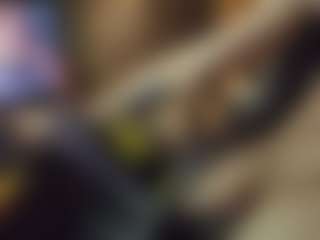 Pokaz na żywo z NxtBbyDddy - Spank na Camsoda