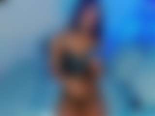 Live cam show with Tiifany-Hot01 - Brown Eyes on thefappeningchat.com