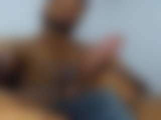 Live cam show with break9inch - Small Cock on Camsoda