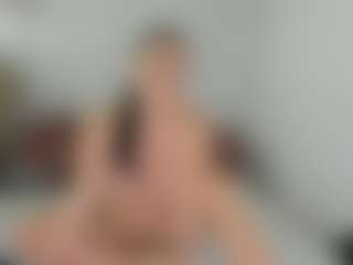 Live cam show with ChristyHearth - Blue Eyes on luckytryst.com