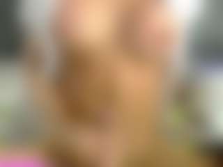 wondercandy555's Live Sex Cam Show