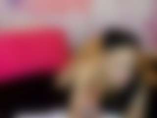 Live cam show with LaChula - HD on SpunkLive