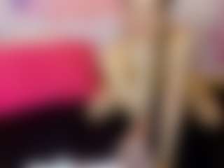 Live cam show with LaChula - Strip on Camsoda