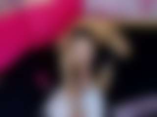 LaChula's Live Sex Cam Show