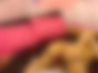 Live cam show with LaChula - Strip on Camsoda