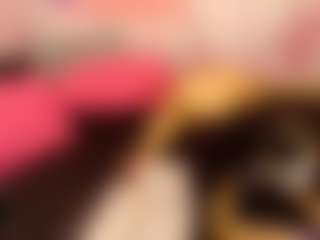 Live cam show with LaChula - Strip on Camsoda