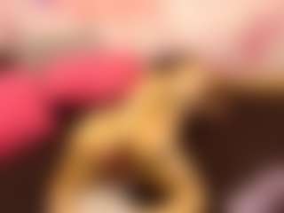 Live cam show with LaChula - Strip on Camsoda