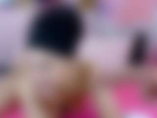 LaChula's Live Sex Cam Show