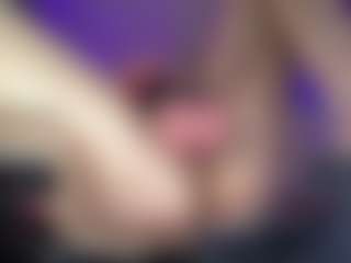Live cam show with KateMoss1 - Skinny on crypto-cams