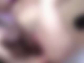 Live cam show with KateMoss1 - Striptease on fuklive.com