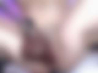 Live cam show with KateMoss1 - Red Hair HD on Latina Girls
