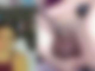 Live cam show with KateMoss1 - Lovense Middle Aged on MyBangCams