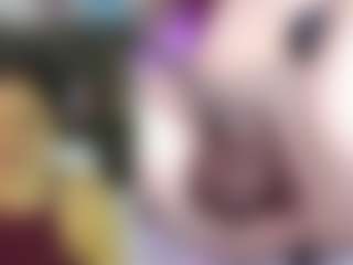 Live cam show with KateMoss1 - Gamer Mature on 1on1-livenow
