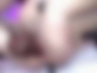 Live cam show with KateMoss1 - Gamer Mature on chickslive.net