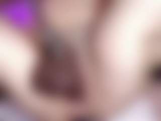 Live cam show with KateMoss1 - Shaved Pussy Toys on chickslive.net