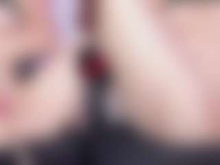 Live cam show with KateMoss1 - Brown Eyes Red Hair on SpunkLive