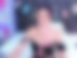 Live cam show with KateMoss1 - Nora on livesuperchat.net