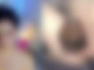 KateMoss1 MILF webcam performer live streaming