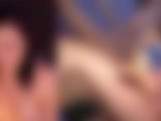 KateMoss1 MILF webcam performer live streaming