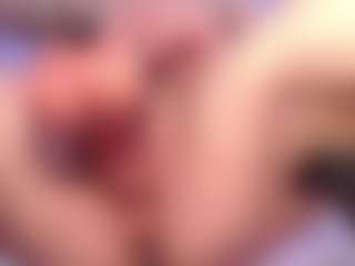 Live cam show with KateMoss1 - Strip Mature on Nude Chat * 1 On 1 Webcam Sex * Live Cam Show