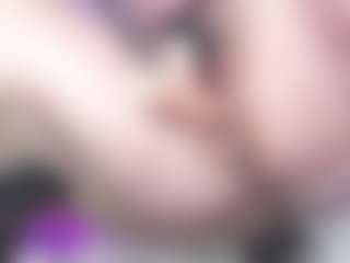 Live cam show with KateMoss1 - Spy Mature on Camming Site