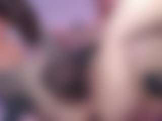 Live cam show with KateMoss1 - Striptease MILF on Camsoda