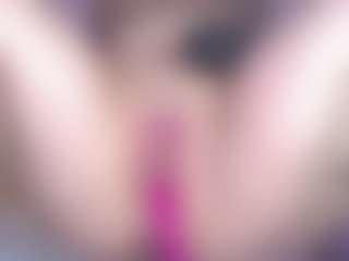 Live cam show with KateMoss1 - Striptease on studioflirtlive.com