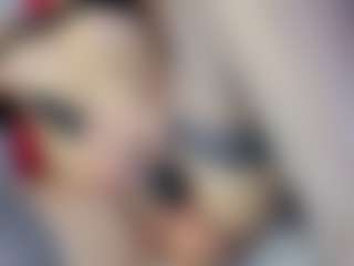 KateMoss1 MILF webcam performer live streaming