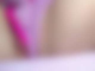 Live cam show with KateMoss1 - Oil on Camsoda