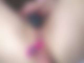 Live cam show with KateMoss1 - Small Tits Mature on Mixed Magazine Live
