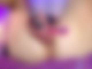 Live cam show with KateMoss1 - Play on TastyBlacksLive