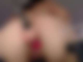 Live cam show with KateMoss1 - Skinny on Streamer API