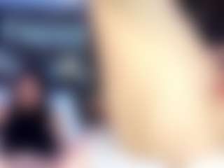 Live cam show with KateMoss1 - Mature MILF on AdultVida.com