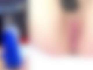 KateMoss1 MILF webcam performer live streaming