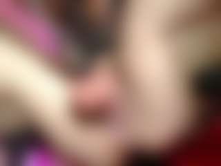 Live cam show with KateMoss1 - Ass Bouncing on AdultVida.com