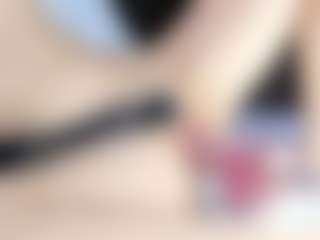 KateMoss1 MILF webcam performer live streaming