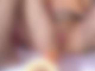 Live cam show with KateMoss1 - Spank Red Hair on Camsoda