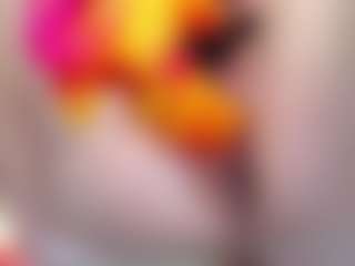 Live-camshow met KateMoss1 - Body Massage op Camsoda