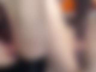 Live cam show with KateMoss1 - Public Red Hair on TeamSkeetLive