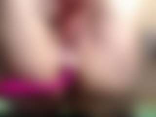 Live cam show with KateMoss1 - Asshole on xDating