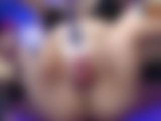 Live cam show with Nahid-Jaziri - Bdsm on Camsoda