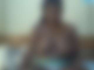 Linah Vee's Live Sex Cam Show